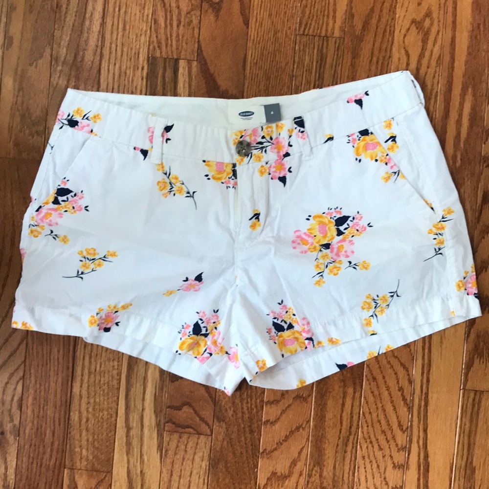 Spring shorts size 6